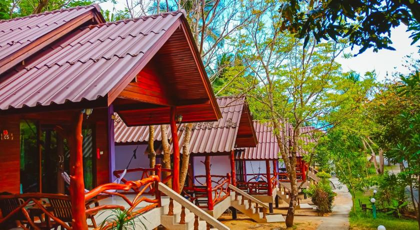 Bantai Resort photo