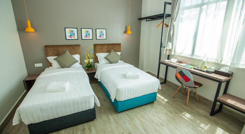 Bzz Hotel Skudai No.67, Jalan Joget 8, Taman Nesa Skudai