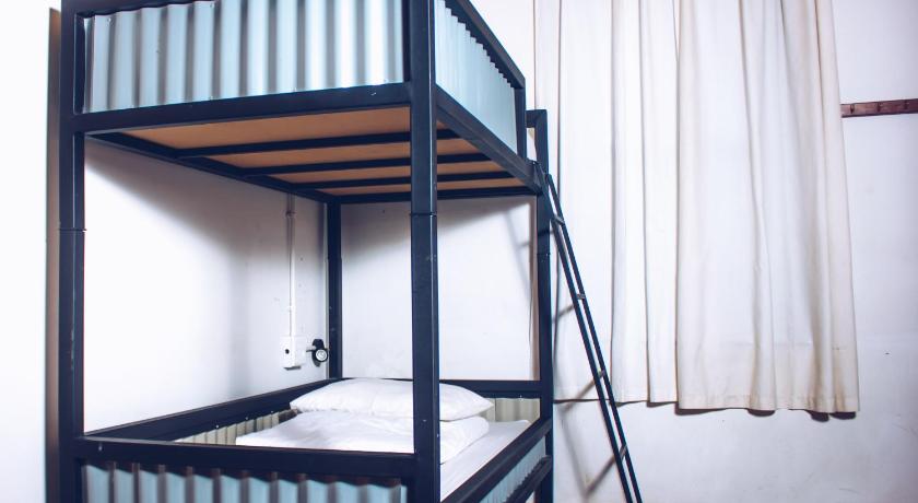 Image of Twin Room 5