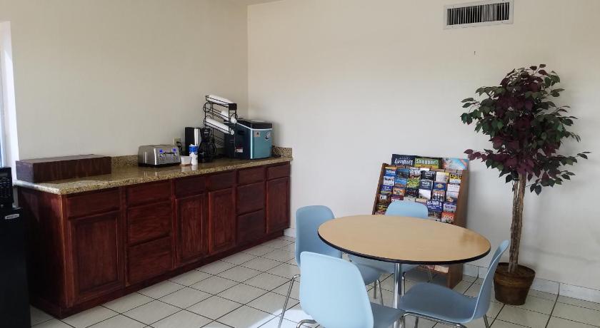 Americas Best Value Inn Eloy Casa Grande photo
