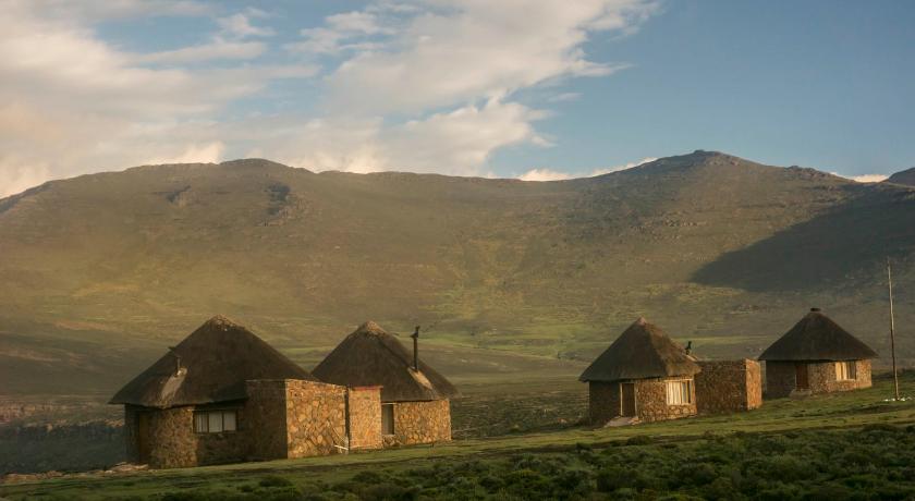 a small town with a mountain range, SANI STONE LODGE in Mokhotlong