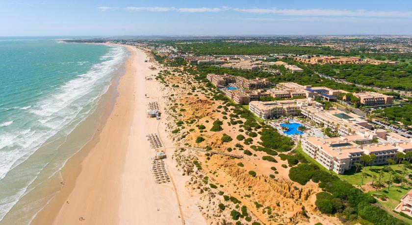 Hipotels Playa La Barrosa - Adults Only