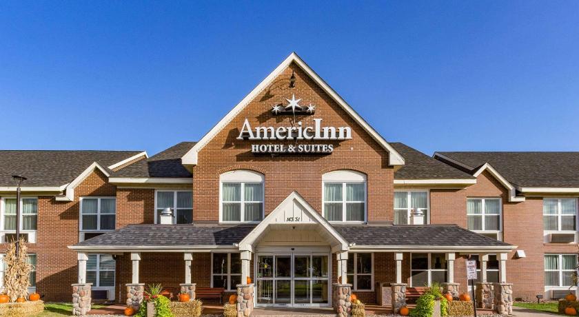 AmericInn by Wyndham Burnsville photo