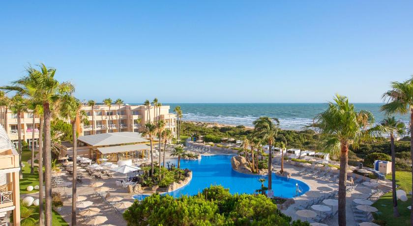 Hipotels Playa La Barrosa - Adults Only