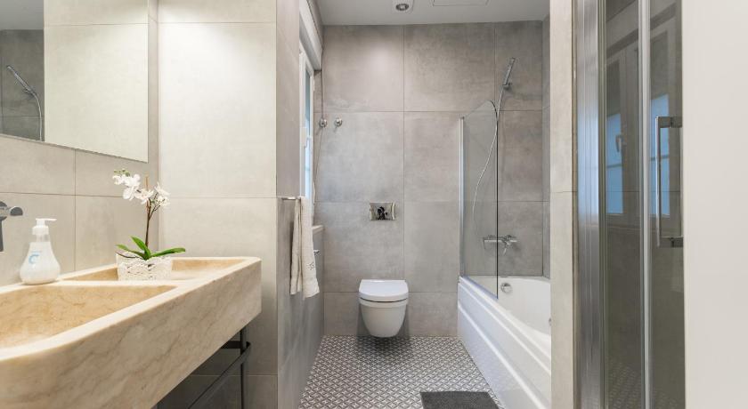 Cruz Apartments photo