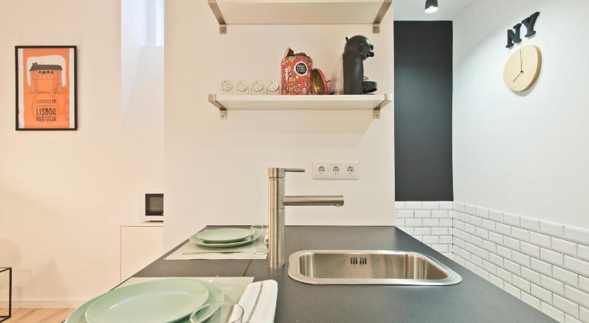 Lisbon Menta Apartment - 9