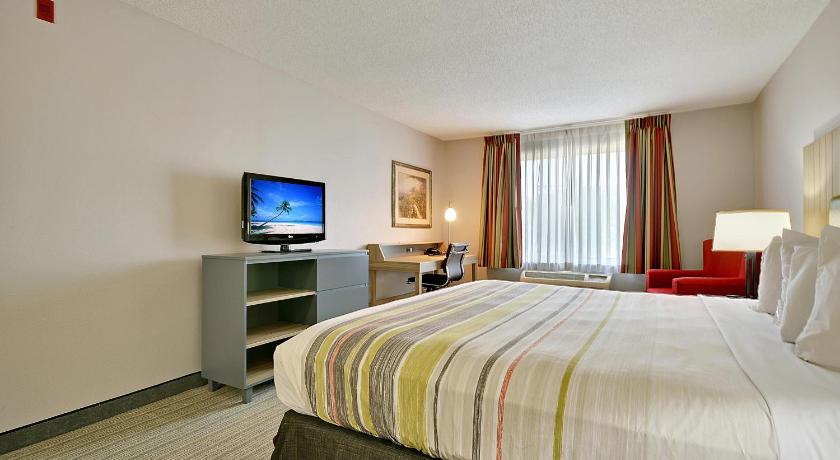 Country Inn & Suites by Radisson Charleston North SC