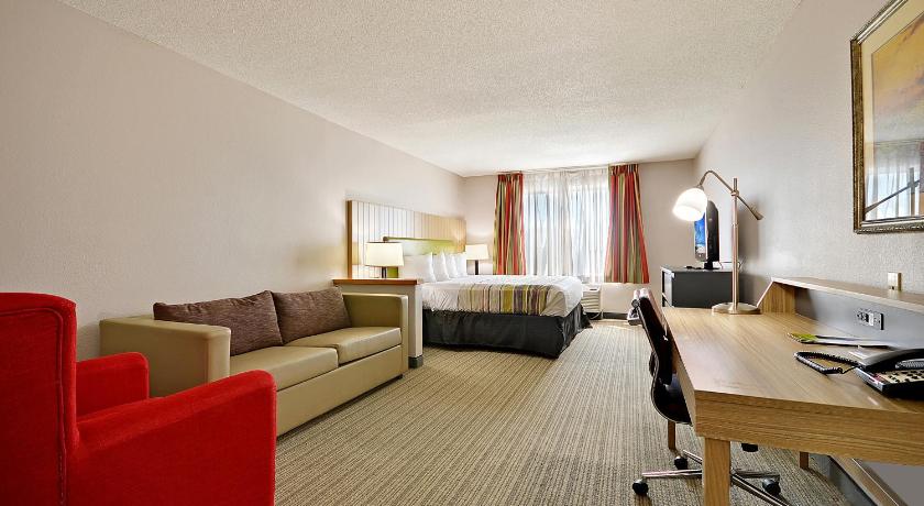 Country Inn & Suites by Radisson Charleston North SC