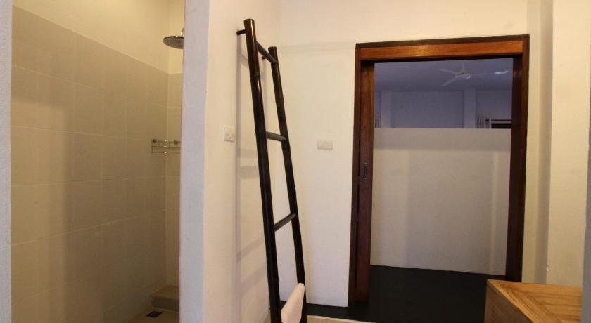 Image of Family Suite with Balcony 16