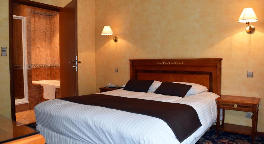 奥班日 Hotel Le Pole Europeen 4星级 酒店 泳池