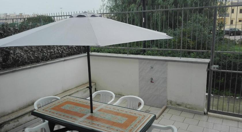 Image of Two-Bedroom Apartment 16
