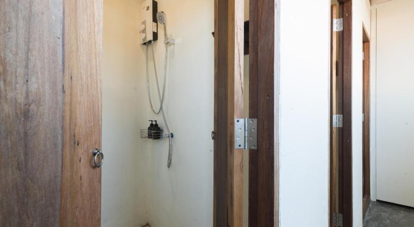 Image of 1 Person in 8-Bed Dormitory - Mixed 11