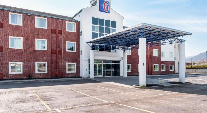 Motel 6-Newport, TN