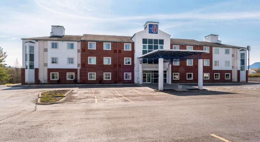 Motel 6-Newport, TN