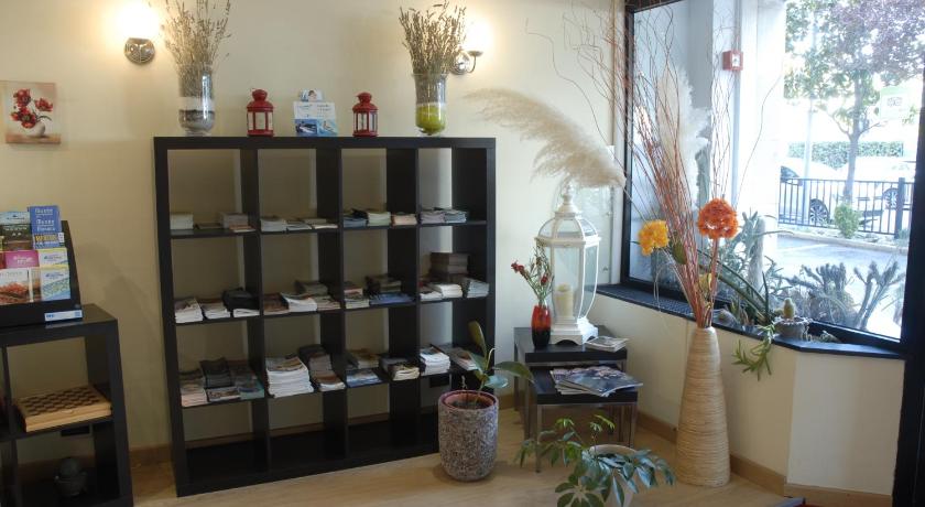 Hotel Provenza photo