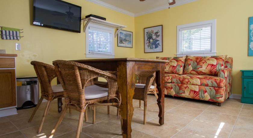 Conch Cottages Of Villas Key West Key West Fl Room Rates