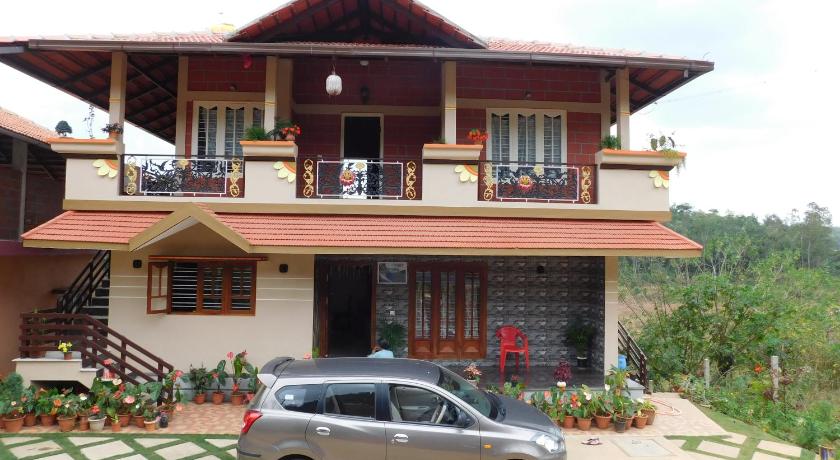 Cauvery Homestay — Hotel in Somvarpet