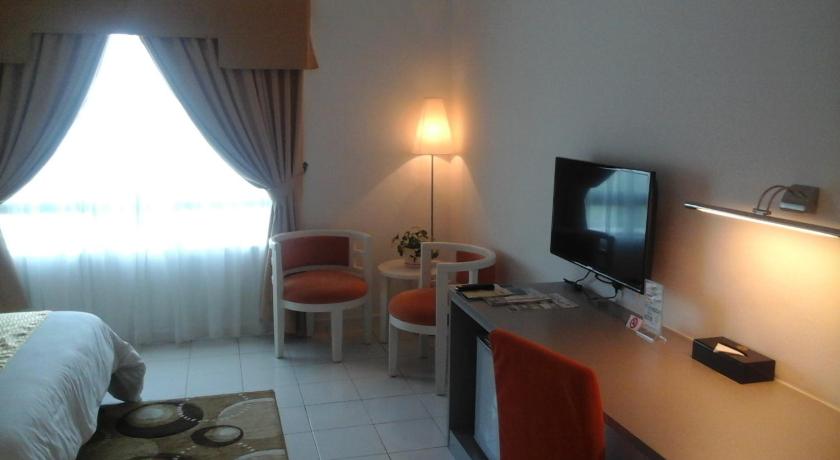 Image of Deluxe Family Room 4