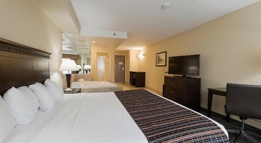 Country Inn & Suites by Radisson, Niagara Falls, ON