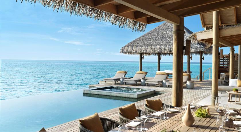 Image of The Vakkaru Over Water Residence 10