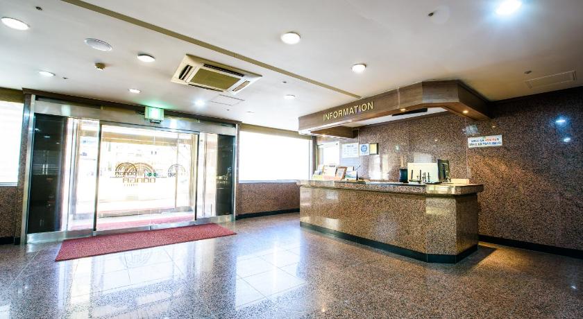 Gangneung Donga Hotel photo