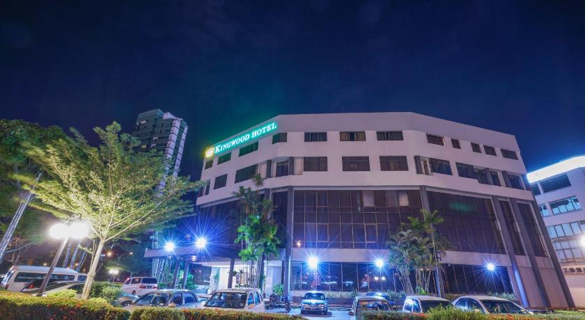 Kingwood Hotel Kuching Formerly Kingwood Inn Kuching Lot 618 Section 62 Klld Jalan Padungan P O Box 2842 Kuching