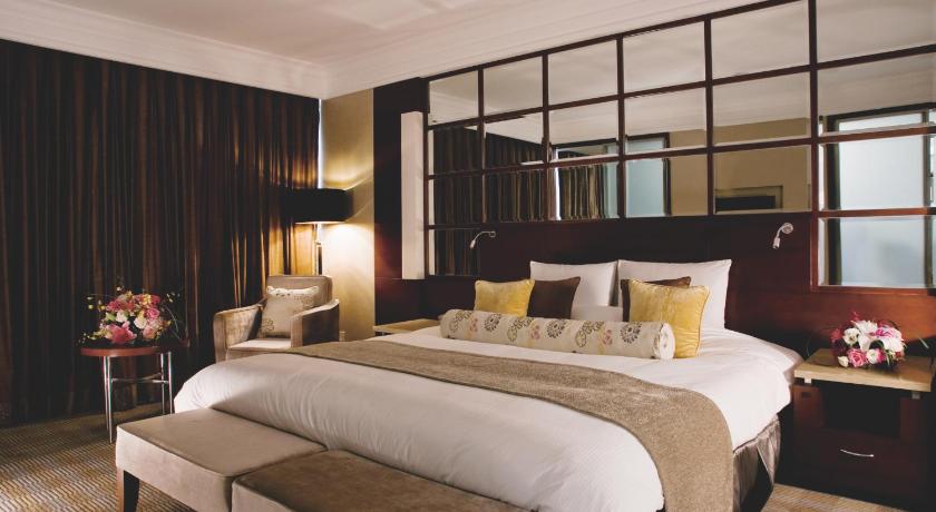 Image of Superior Suite 1