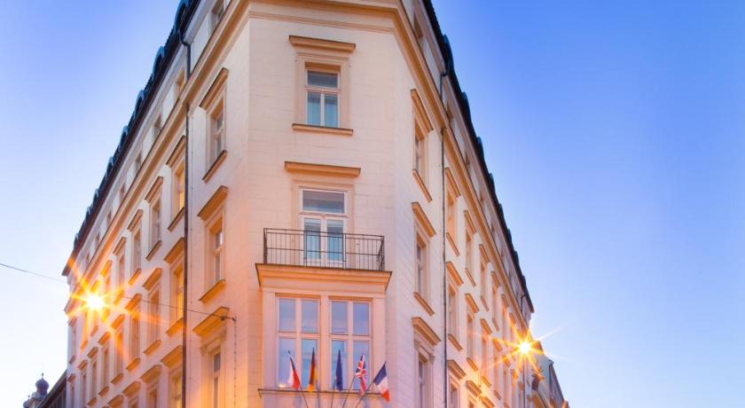 Prague Airport To Exe City Park Hotel www.agoda.com
