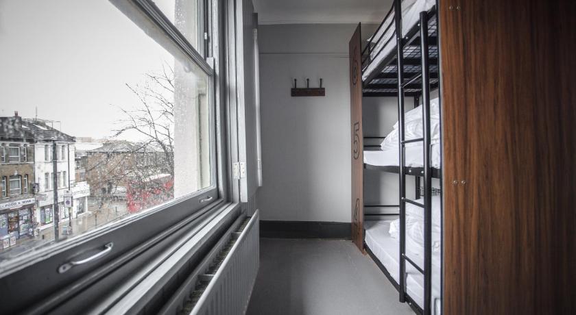 Image of Triple Room 1