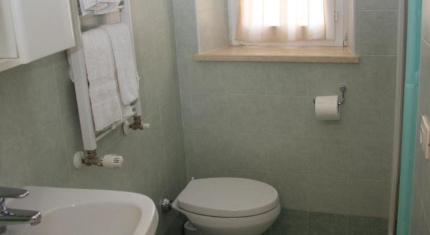 Hotel Morlacchi photo