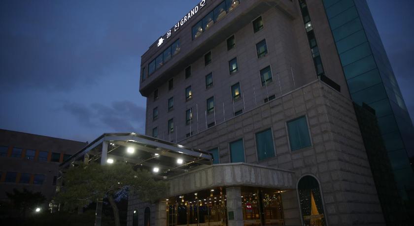 Uljin Uljin Grand Hotel 2-Star Hotel suite