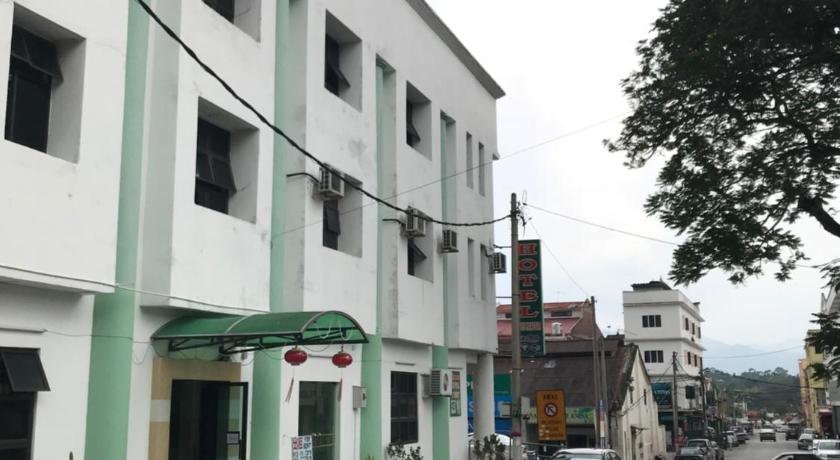 クアラ・カンサル Hotel dan Restoran Seri Kangsar ホテル 眺望