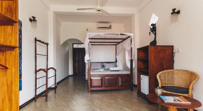 Thambili Cabanas photo