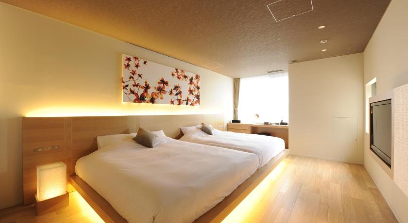 Image of Annex Suite - Non-Smoking 0