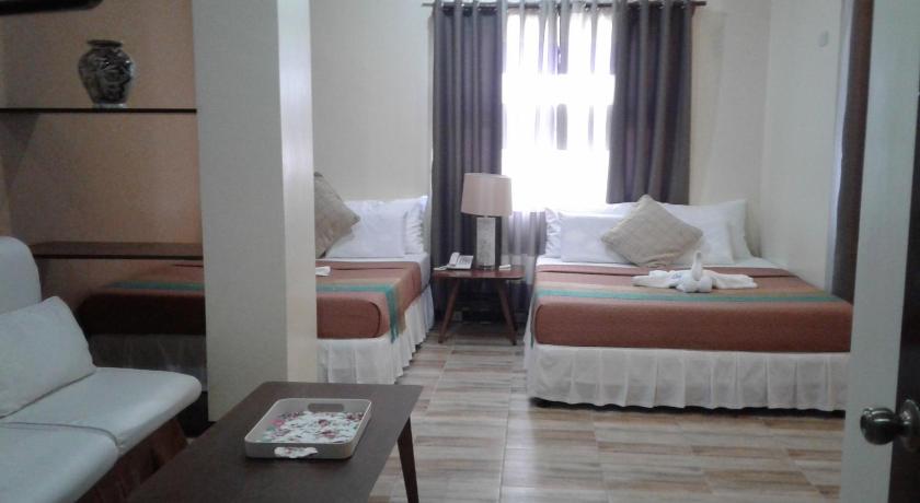 Image of Family Room 9