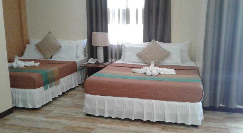 Image of Family Room 1