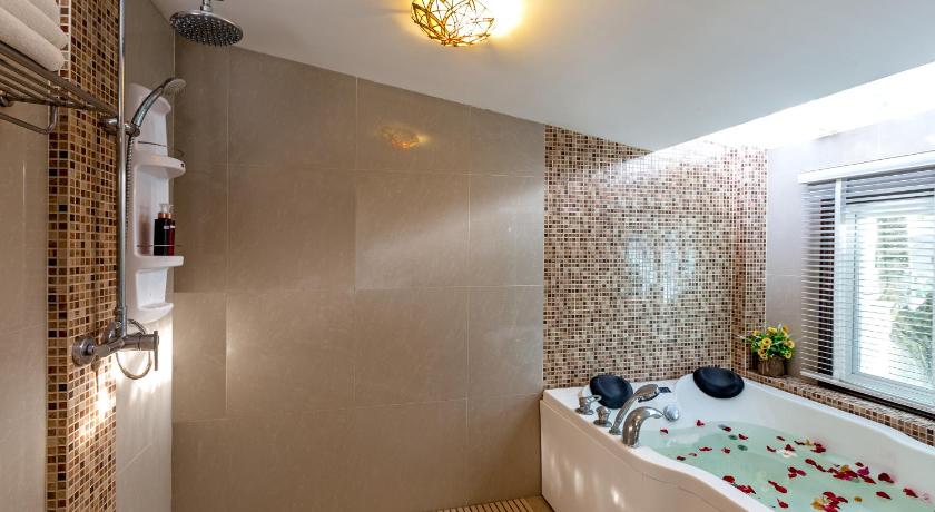 Image of Beachfront Suite 13