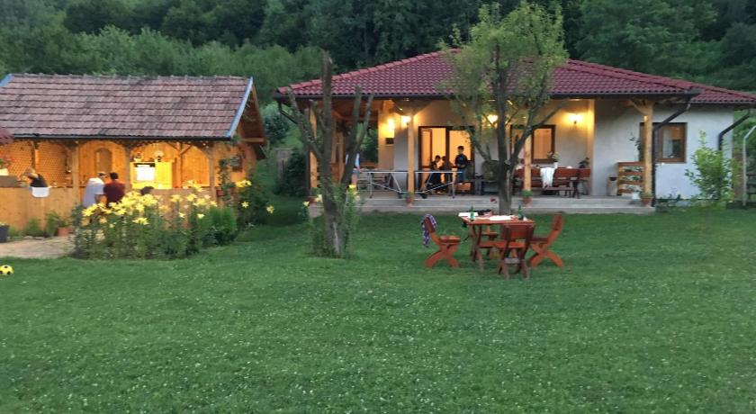 Căsuța de Sub Pădure