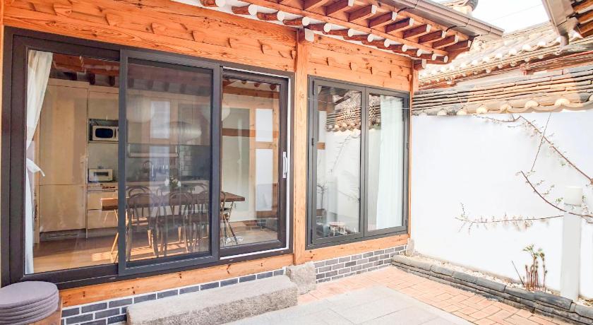 首尔 JAY Hanok ㅡ 3BR 3Bath ㅡ 8min from Anguk STN 4星级 住宿 客房