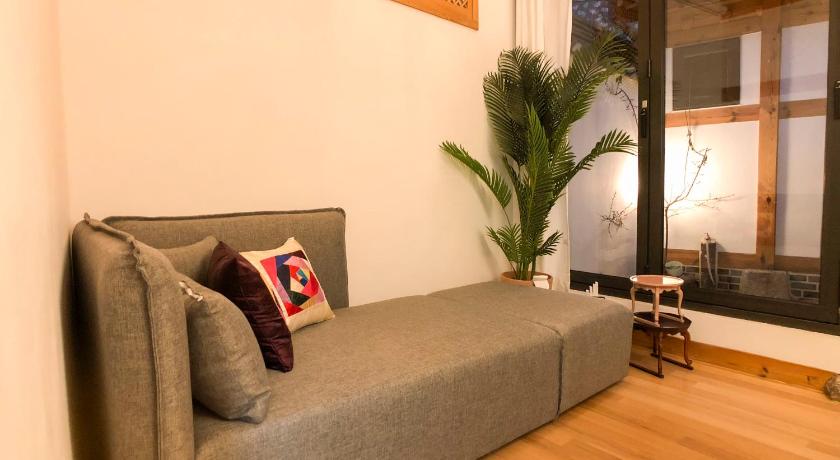 서울 JAY Hanok ㅡ 3BR 3Bath ㅡ 8min from Anguk STN 4성급 숙소 스위트룸
