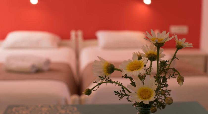 Niki Rooms — Hotel in Crete Island