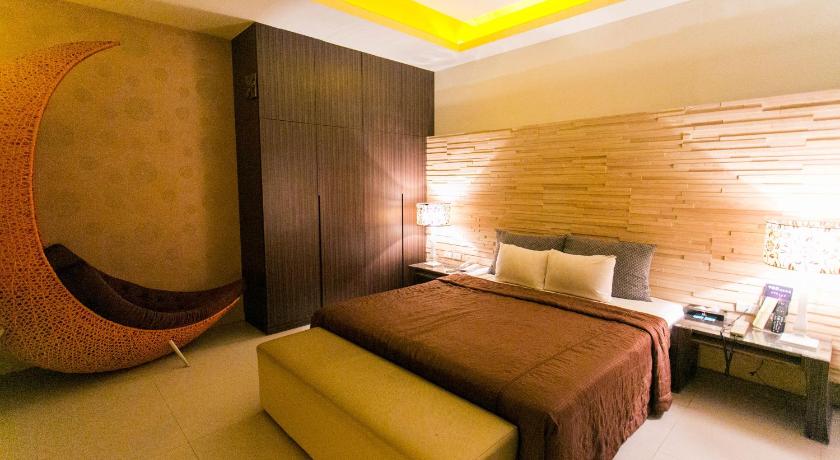Zhen 13 Villa Motel – Tainan, LA