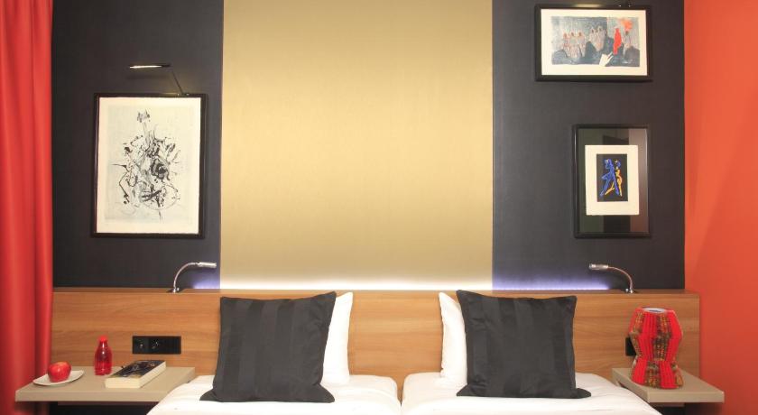 Image of Superior Double Room 9