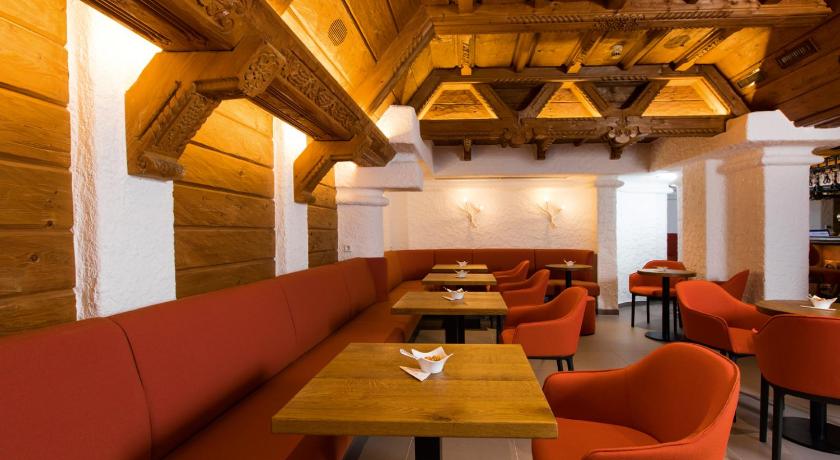 Hotel Traube Tonbach photo