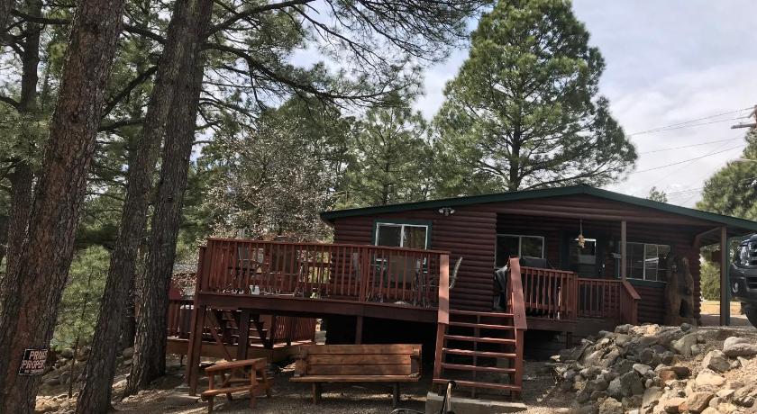 Gonzales Cozy Little Bear Cabin in Ruidoso (NM) - See 2023 Prices