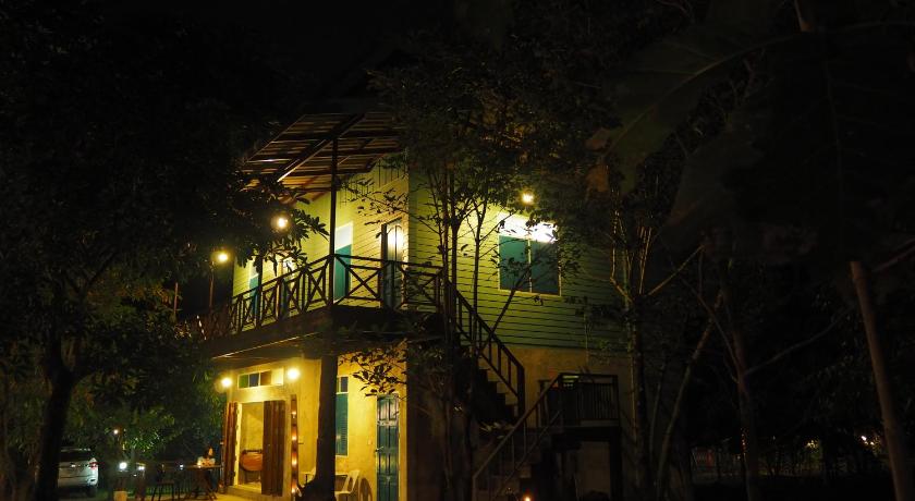 Image of Twin Room with Balcony 2
