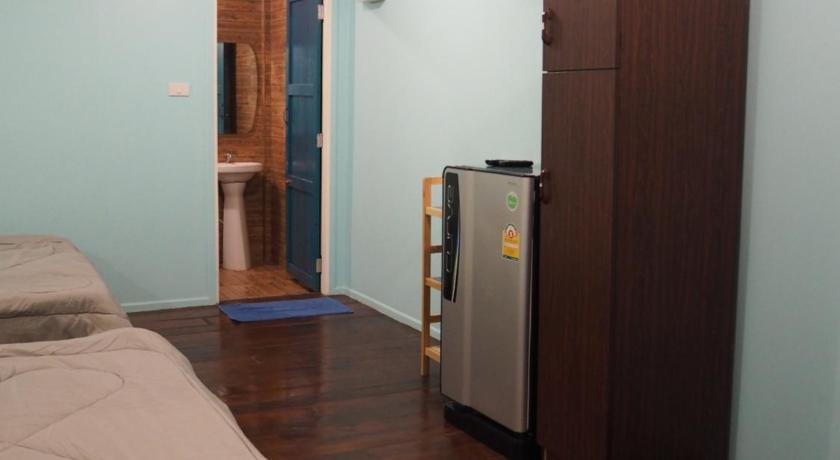 Image of Twin Room with Balcony 10
