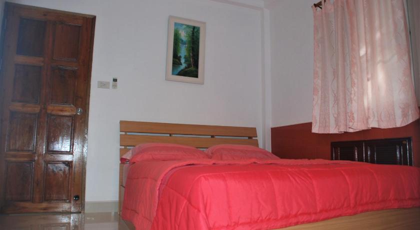 Image of Two-Bedroom House 14