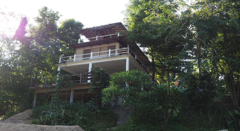 Image of Quadruple Room with Balcony 10