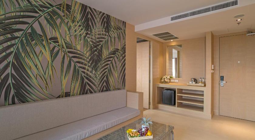 Image of Family 2 Bedroom Suite 14